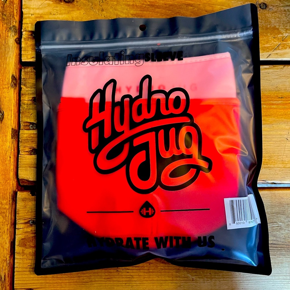 Red and pink Hydrojug sleeve